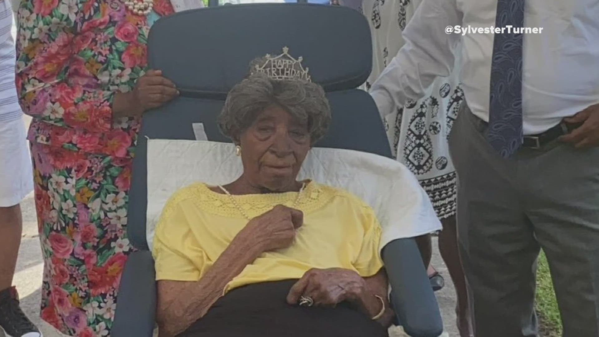 114 Years Young: Texas Woman Becomes Oldest Living Person In The U.S ...