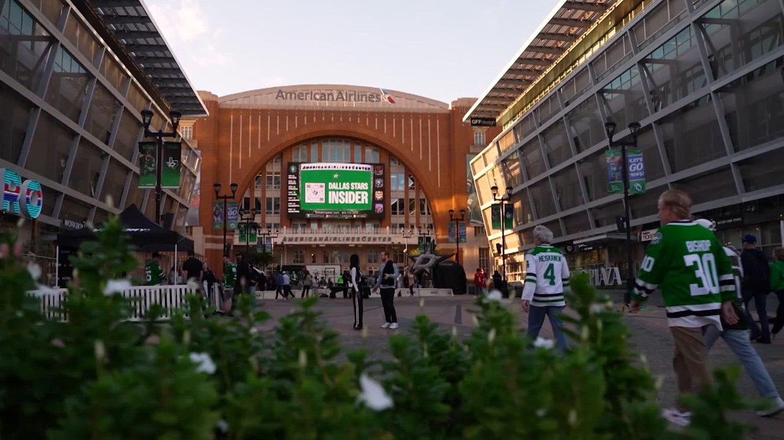 Some Dallas leaders want to see the city fight to keep the Mavericks and Stars downtown