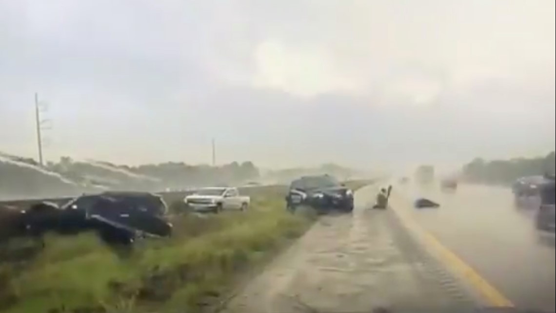 RAW VIDEO: Dash cam shows SUV slam into squad car, injuring four first ...