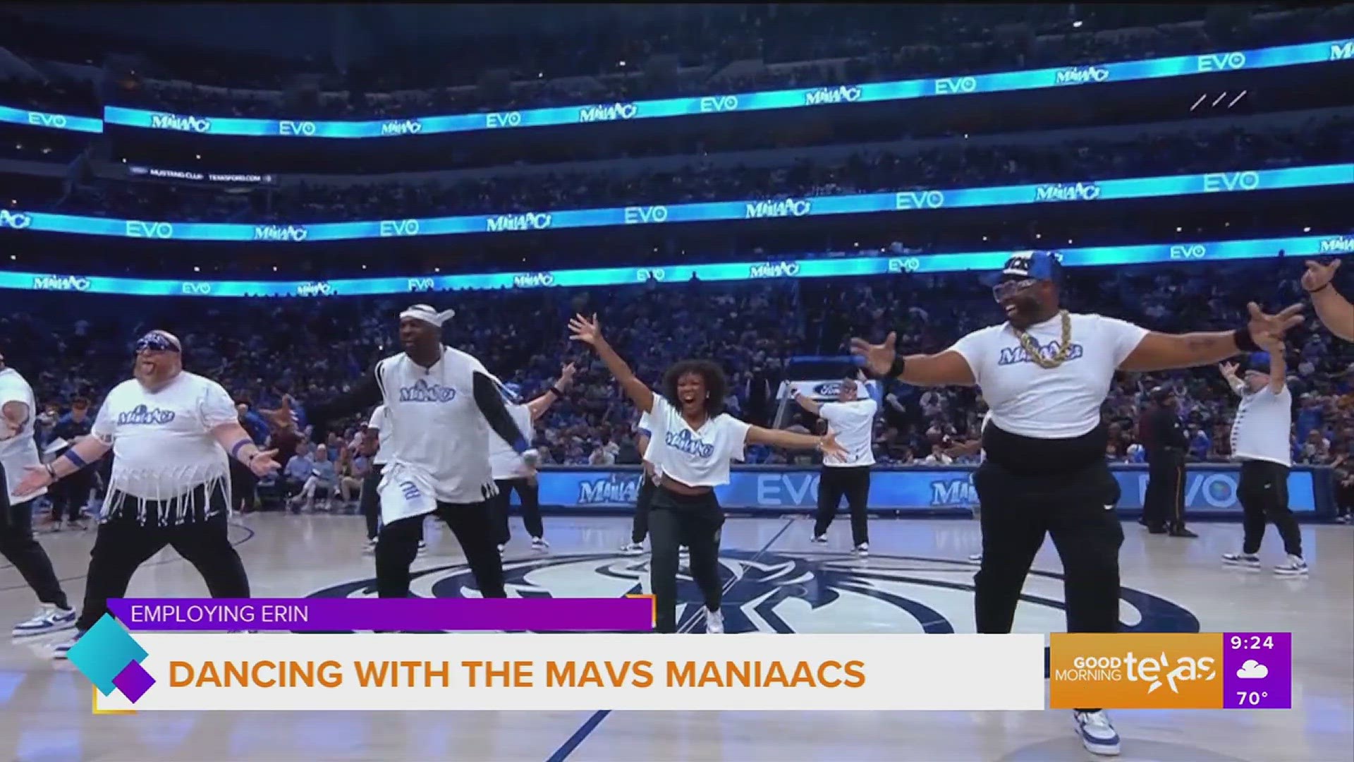 Erin find out what it's like to dance like a ManiAAC in front of a packed AAC.