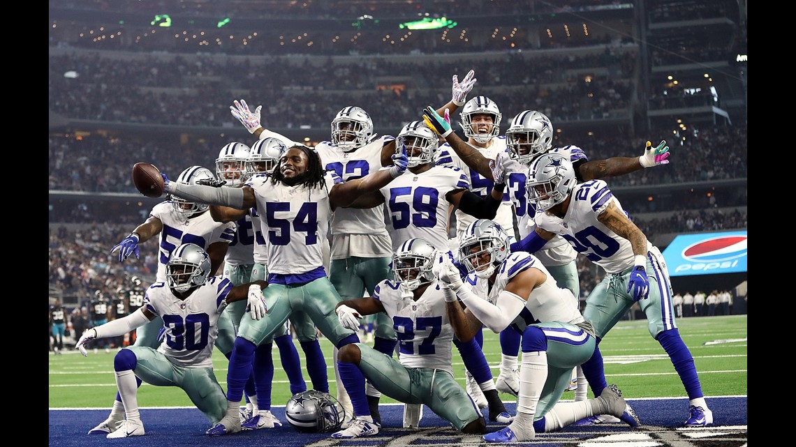 Cowboys rout Jaguars, 40-7