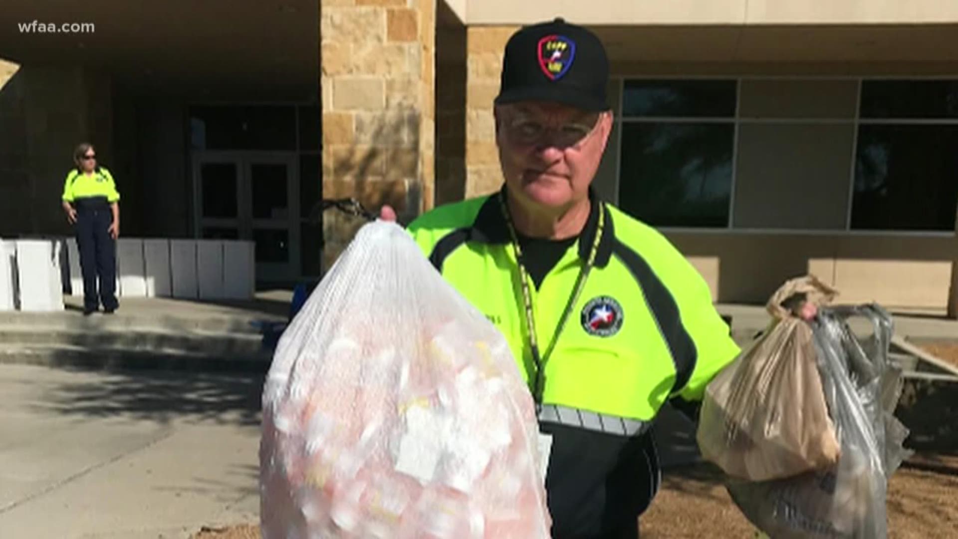 Rise and Shiners: Volunteer David Snellings with Plano PD