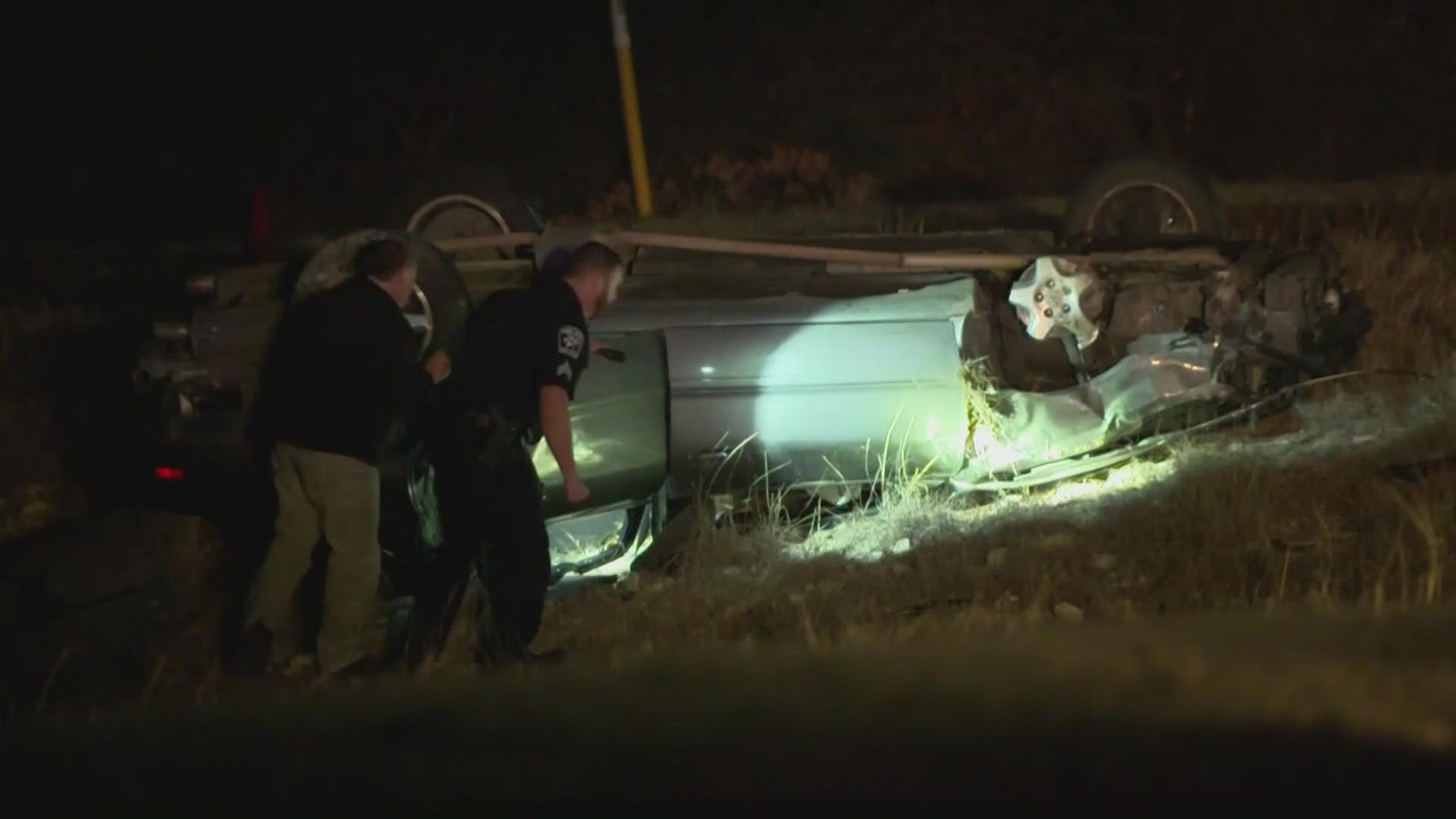 Four injured after car wreck during chase in Lake Worth, police say