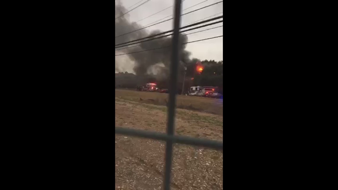 Carrollton apartment fire that displaced 17 people being investigated