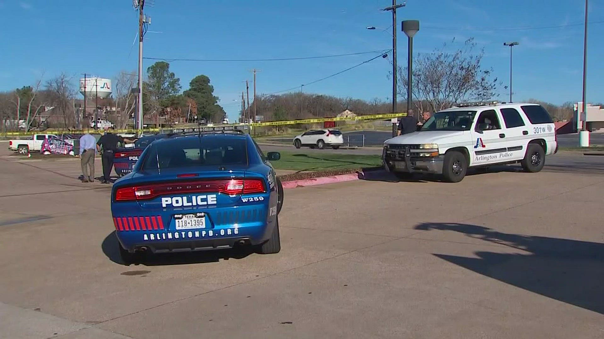 Armed jogger shoots robbery suspect in Arlington | wfaa.com