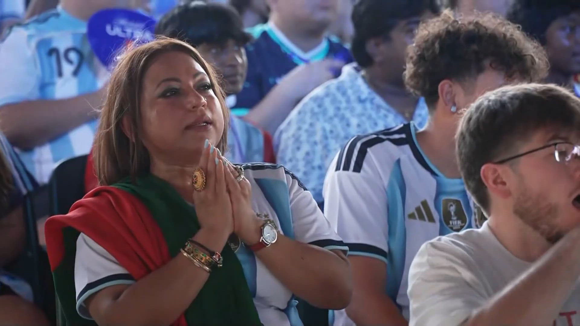 Thousands gather at FIFA Fan Fest in Dallas to watch World Cup