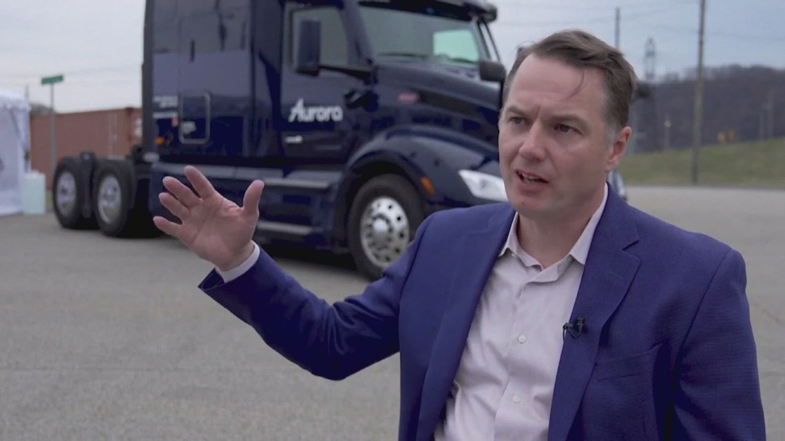 Self driving tractor trailers could hit the roads near you | wfaa.com