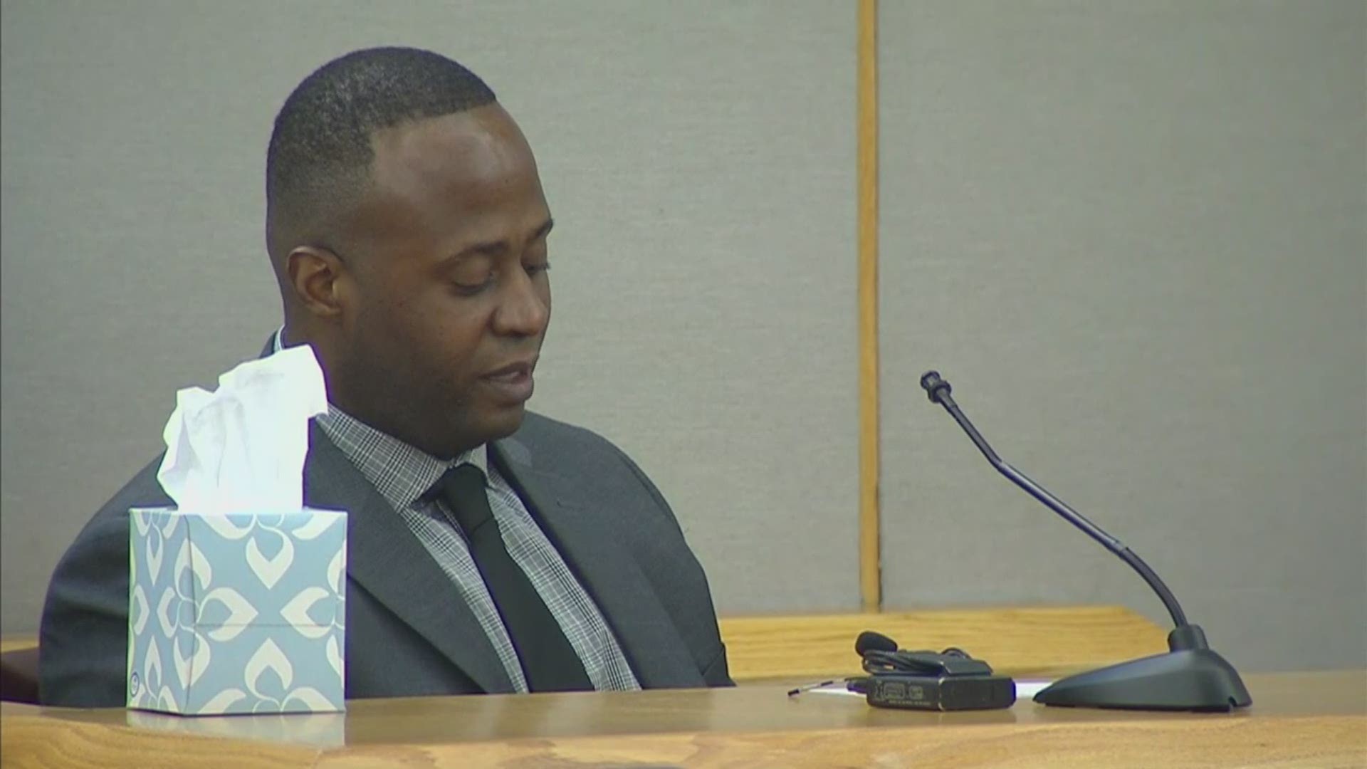 Former Mesquite officer Derrick Wiley testified that he feared for his life in an "instant moment of fear" when he shot Lyndo Jones last November. WFAA.com