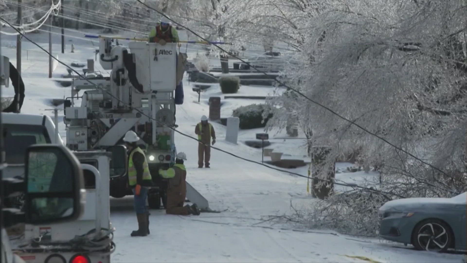 Hundreds of thousands waiting for power to be restored following major ...