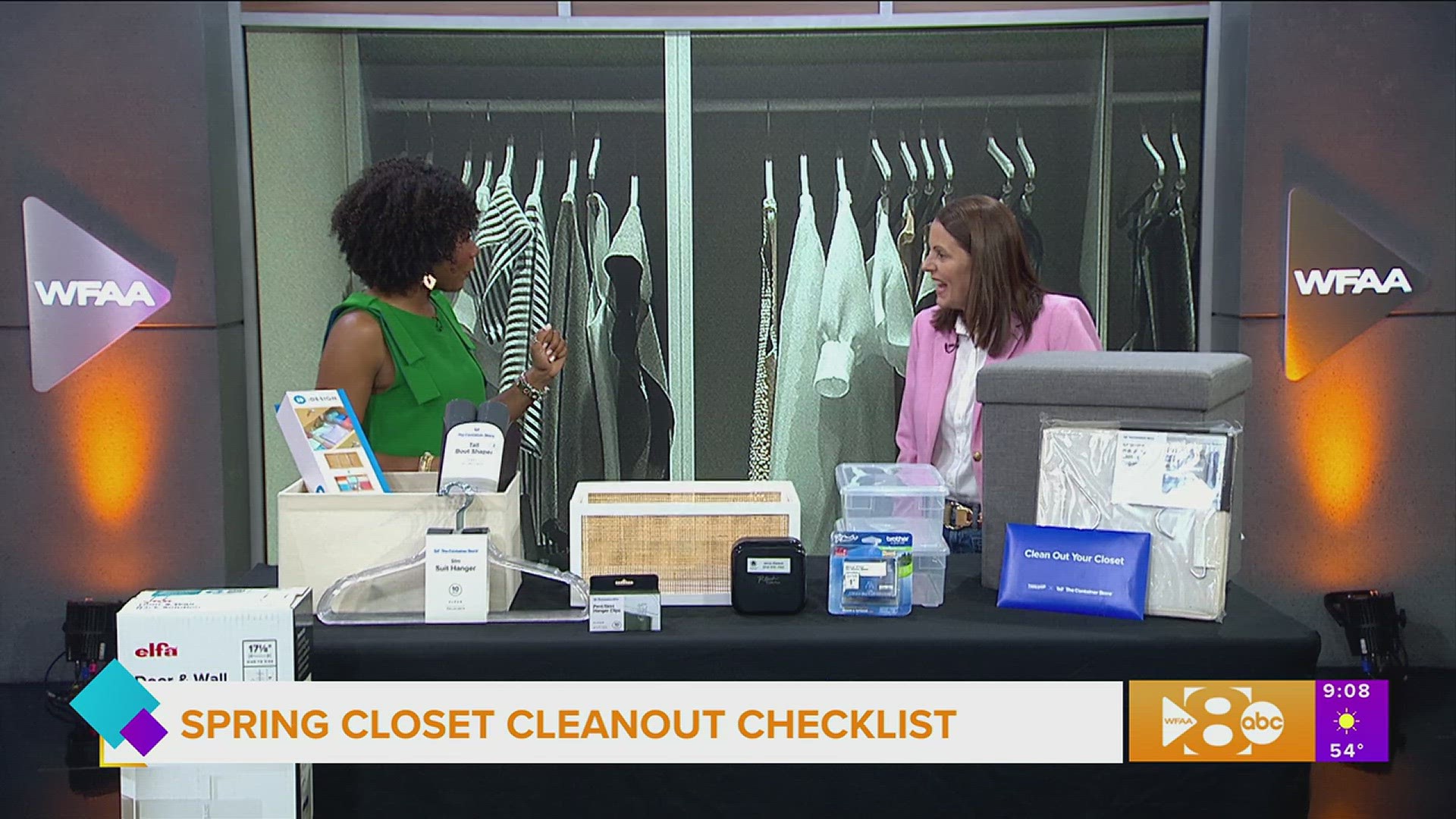 Professional organizer Jenny Dietsch shares her spring closet cleanout checklist.