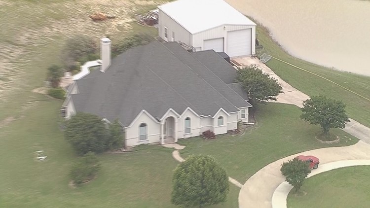 Texas Woman Shoots Kills Intruder At Her Kaufman County Home While On