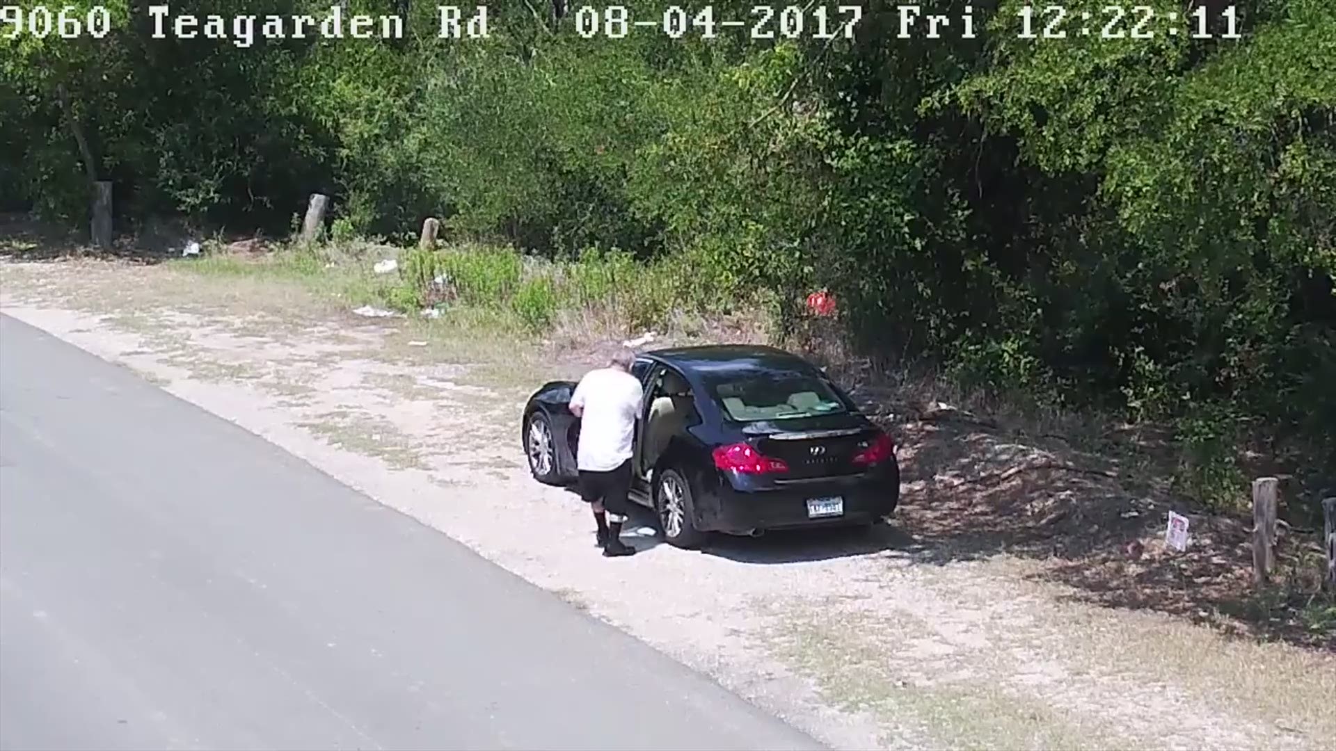 A camera installed by the Dallas Marshal's Office captured 52-year-old Gorge Spears abandoning a one-year-old mixed breed on the side of a southern Dallas road.