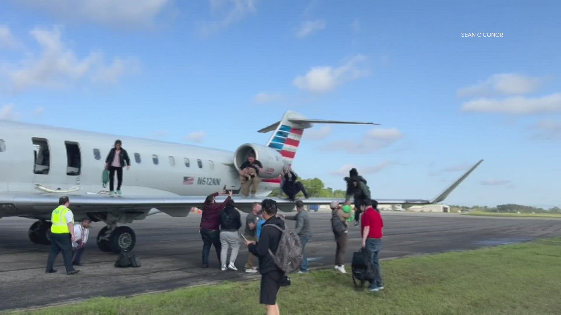 Passengers had to evacuate an American Airlines plane at Augusta Regional Airport after smoke filled the aircraft's cabin.