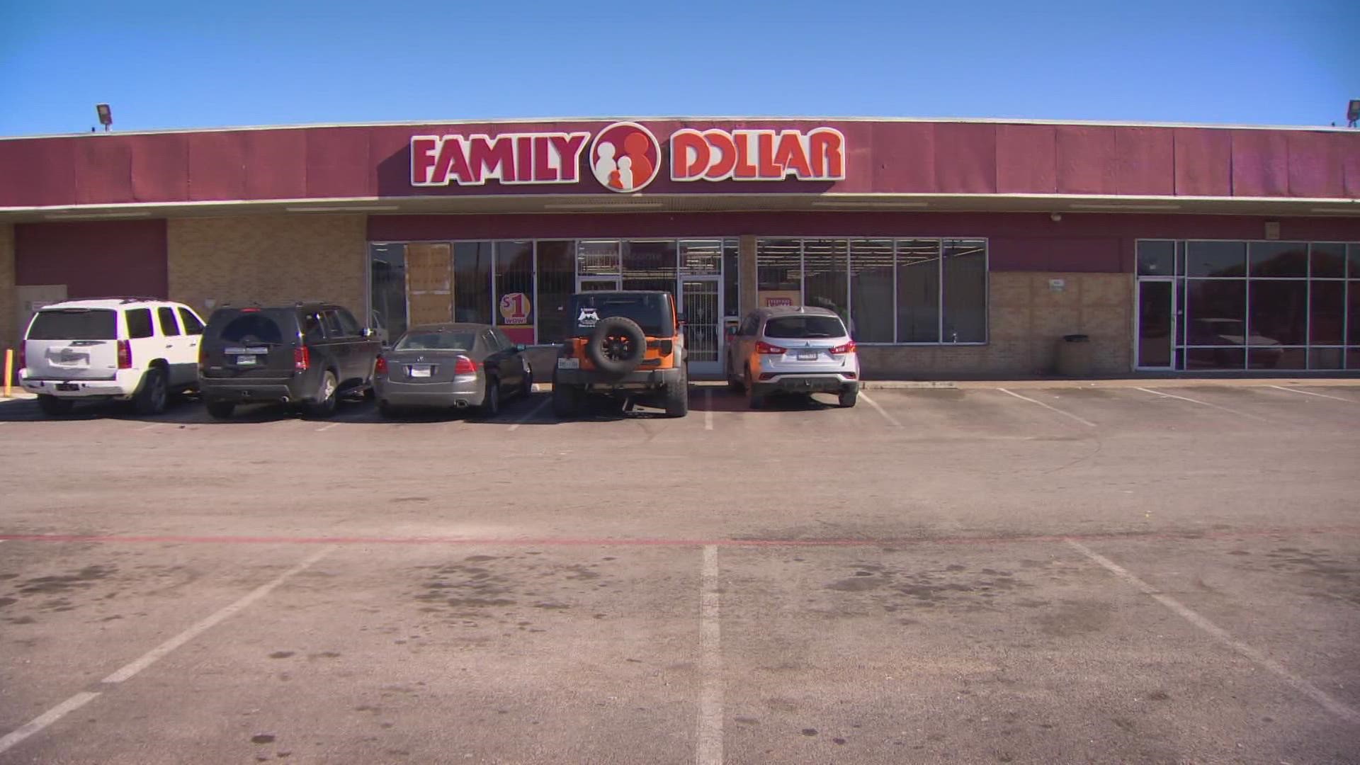 A customer at a Family Dollar in Dallas shot and killed a man who was fighting to two female workers, police say.
