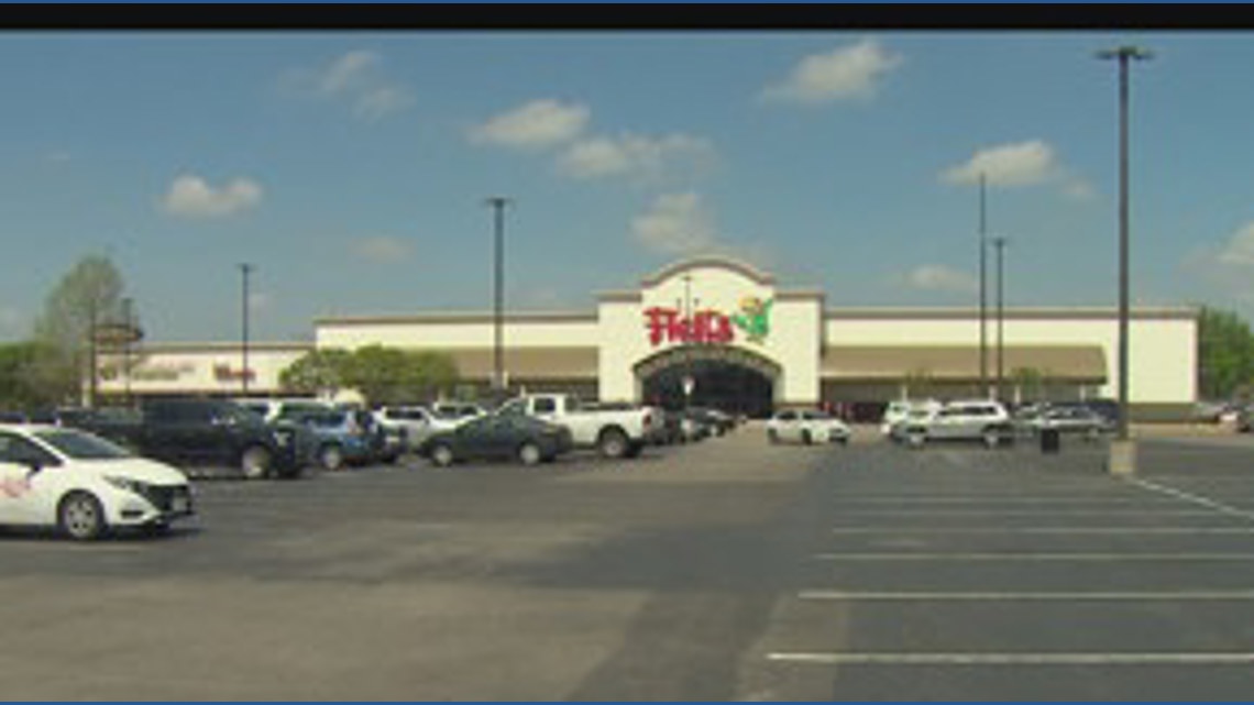 Random attack in Garland grocery store becomes fatal. | wfaa.com