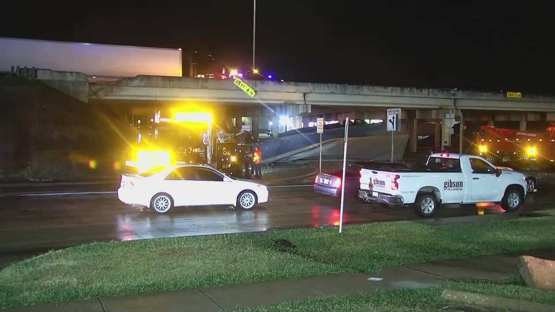 The crash caused lots of traffic on I-35W and the service road.