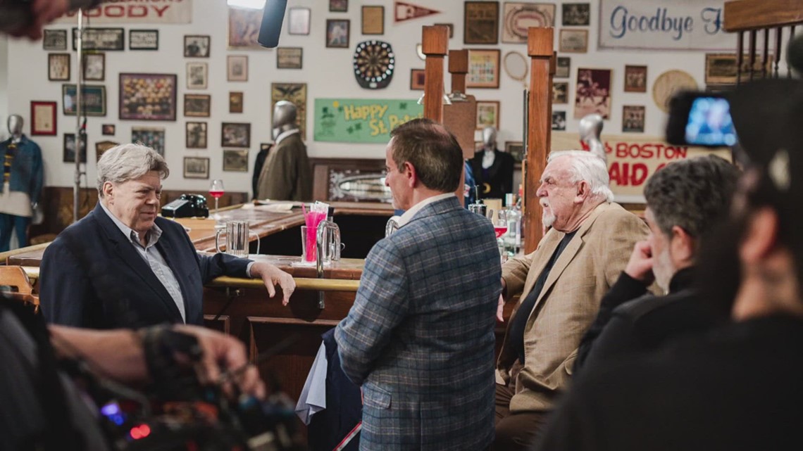 Cheers' iconic bar set is now up for auction