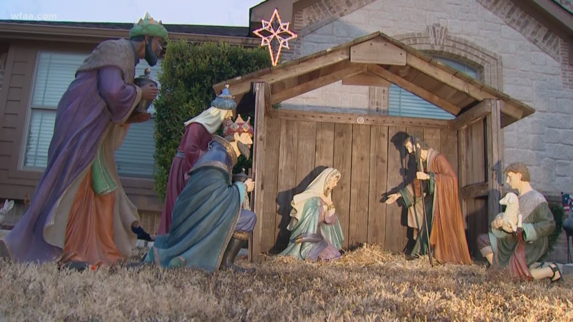 Parker County authorities are on the hunt for a woman who stole a baby Jesus figure out of a front yard manger over the weekend.