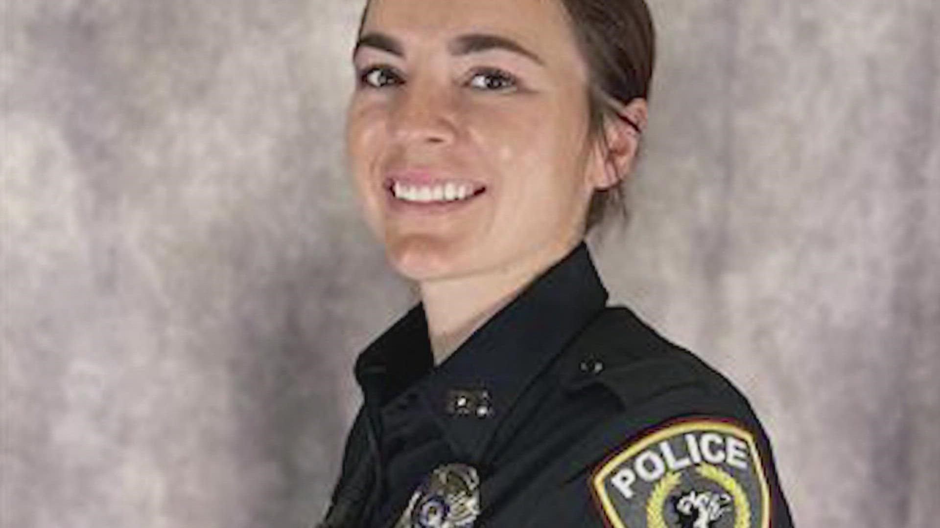 A former Texas DPS trooper reportedly under investigation for her actions while responding to the Uvalde shooting is now working as a police officer for Uvalde CISD.