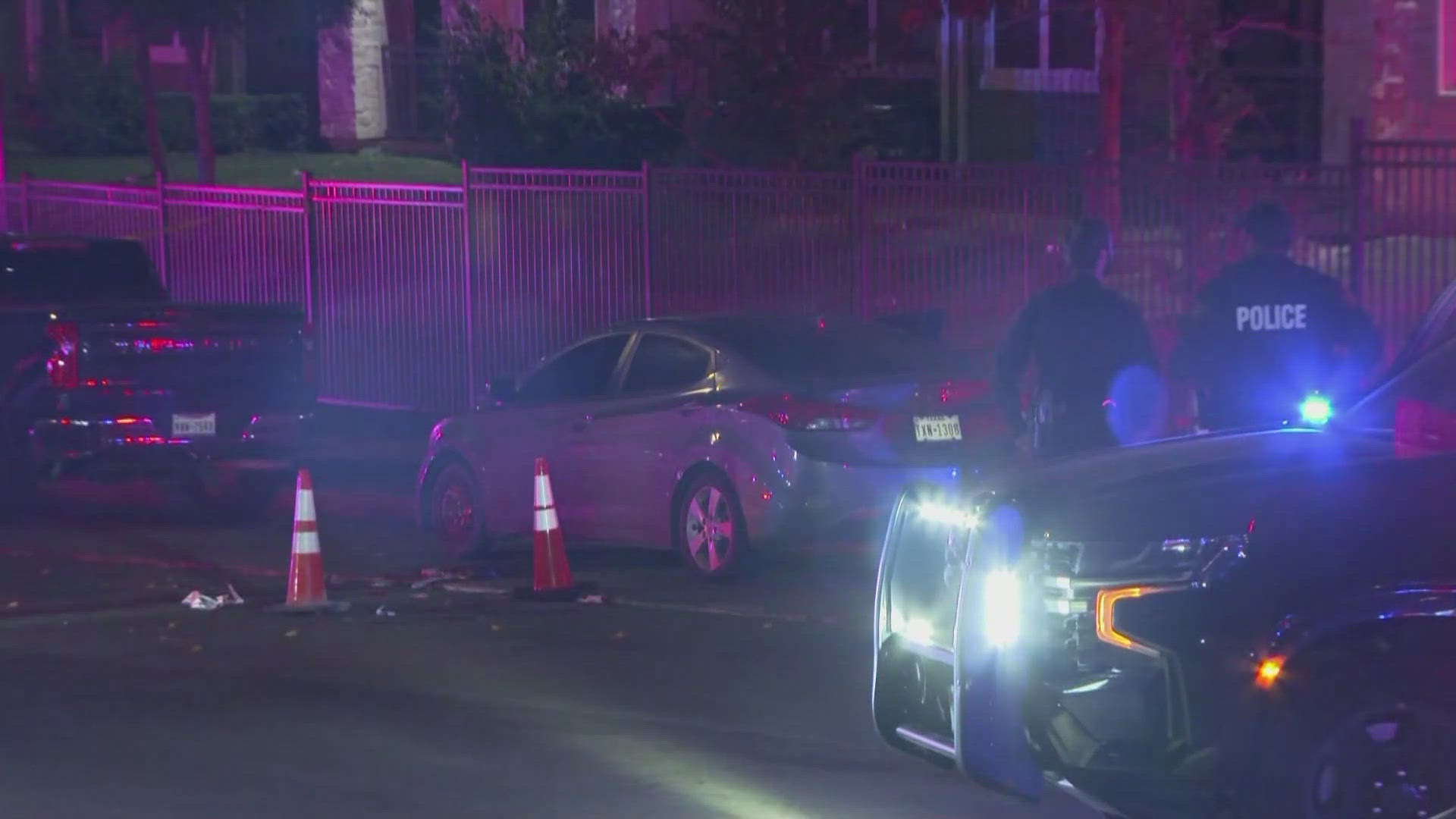 Fort Worth police responded to a shooting call Thanksgiving night near an apartment complex in the 2800 block of Broadmoor Drive.