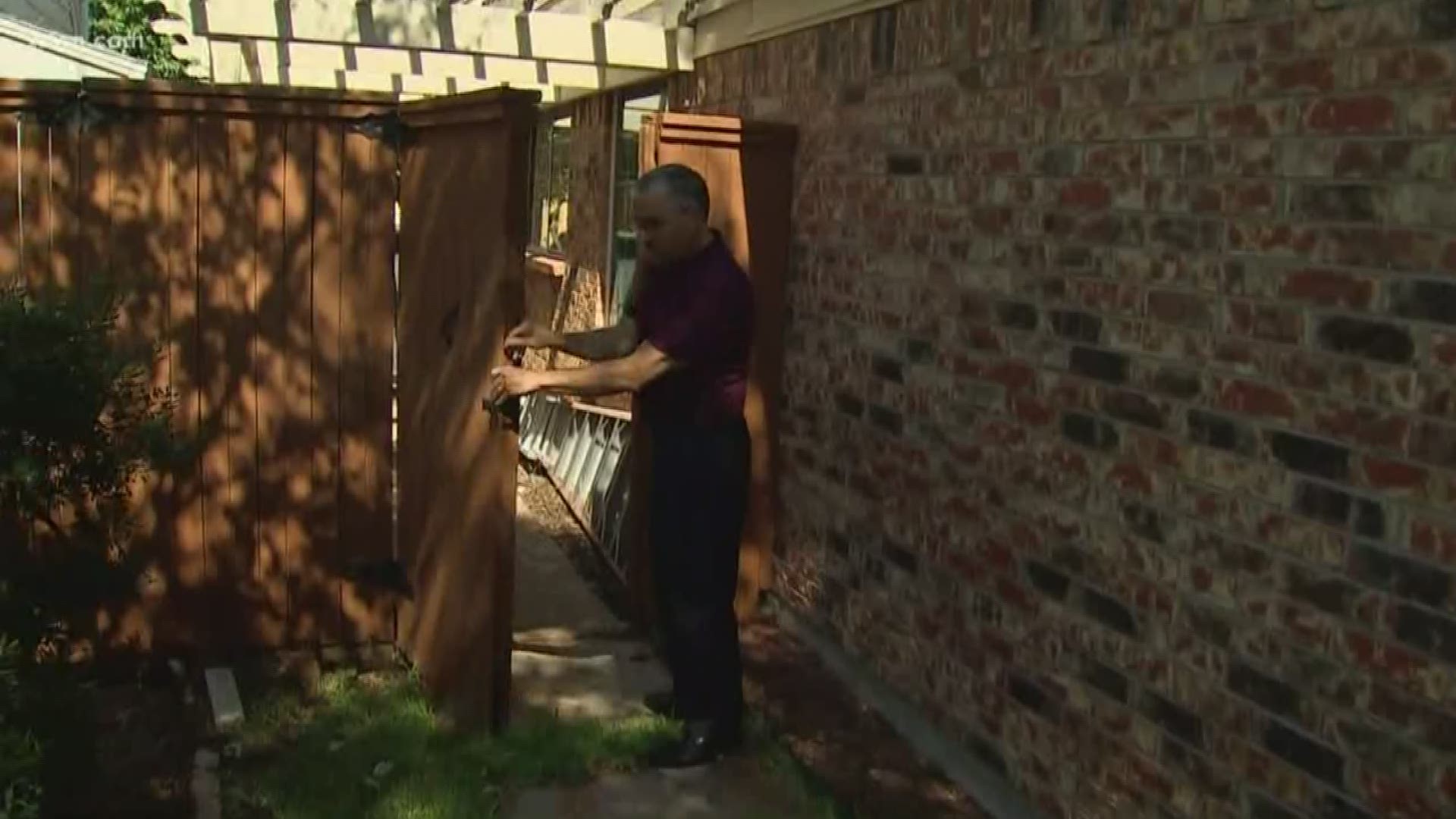 Police arrest man accused of peeking into girl's bedroom window | wfaa.com