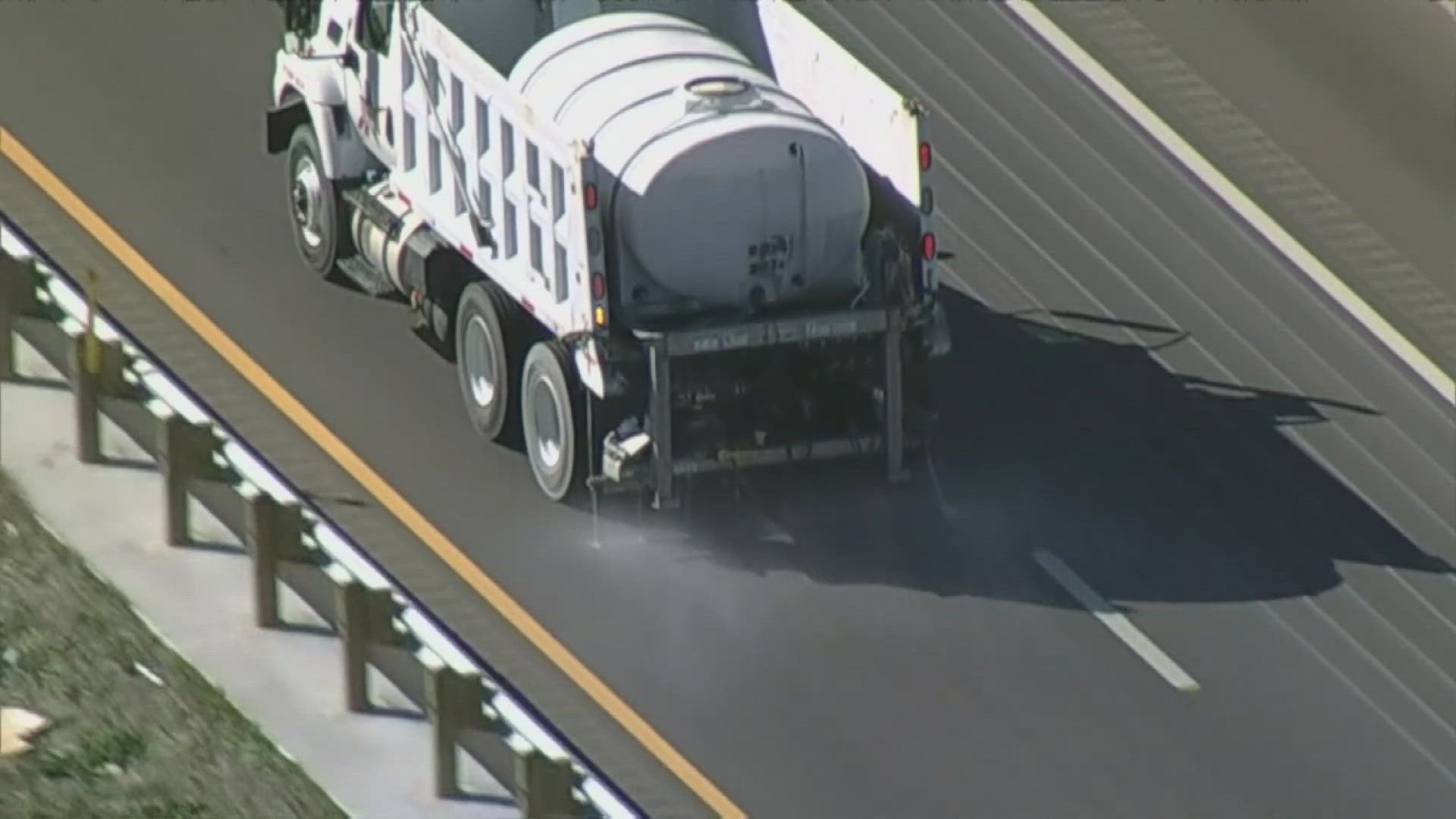 TxDOT pre-treating roads with brine ahead of arctic storm | wfaa.com