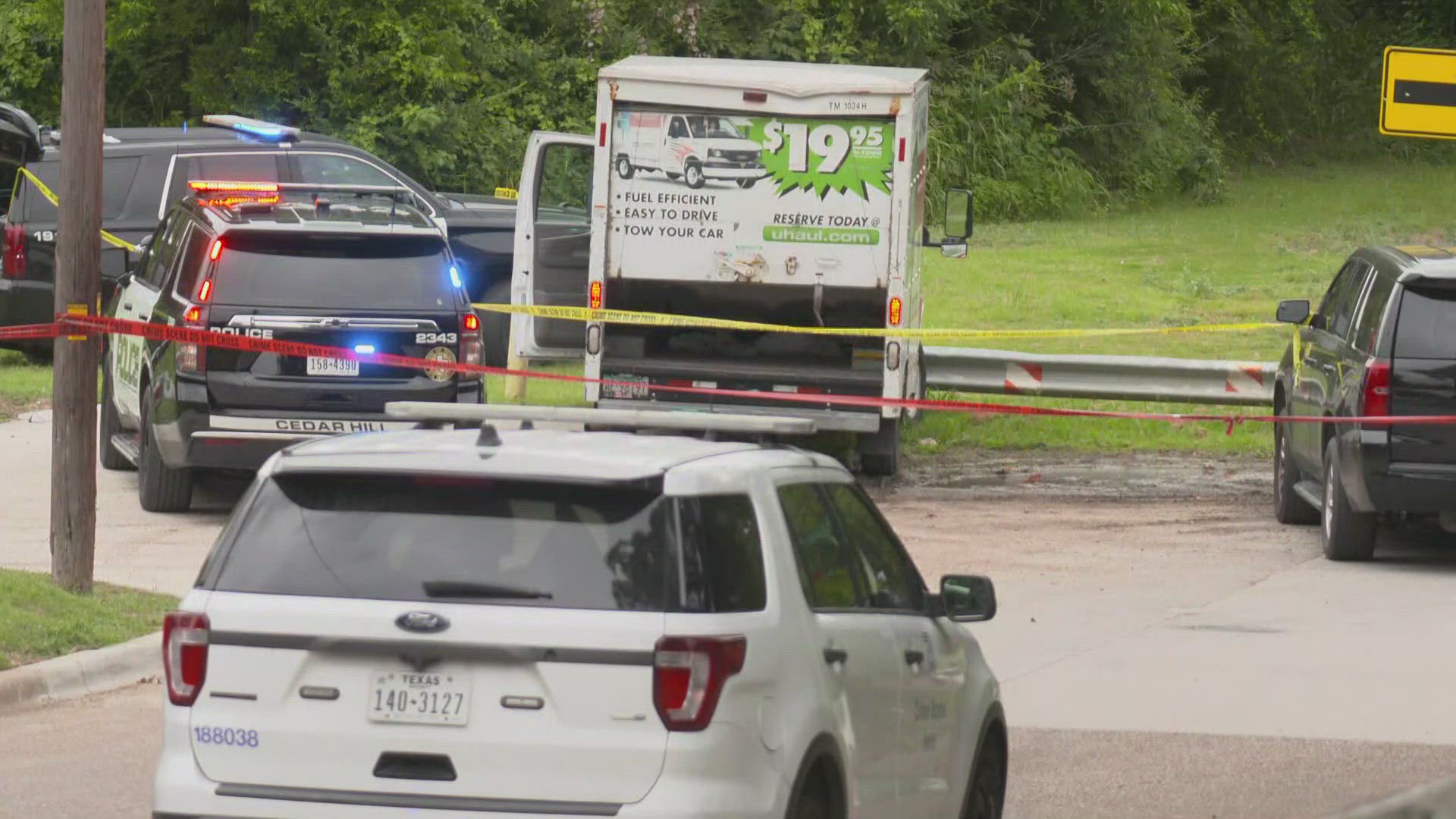 The incident began as a chase and ended at the intersection of Town Creek Drive and Glen Oaks Boulevard in Dallas, sources say.