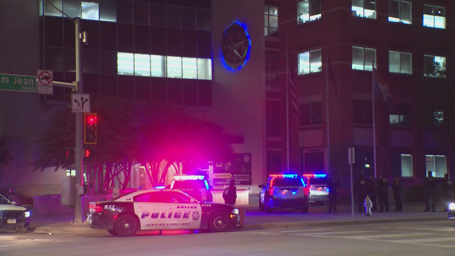 Shooting suspect taken into custody after walking out of Dallas police ...