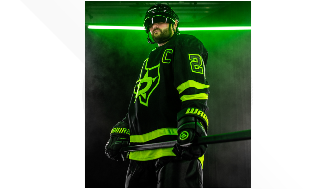 Green Team Custom Hockey Jersey - JerseyTron