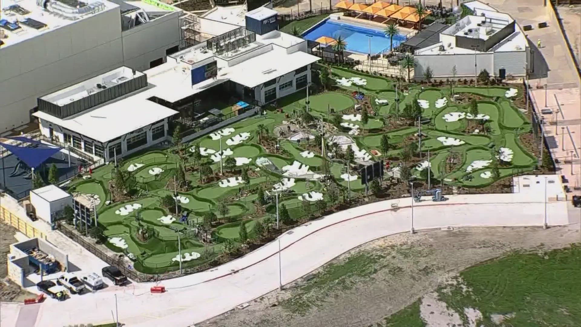 PopStroke will feature two 18-hole miniature golf courses, a restaurant and beer garden, and a playground.