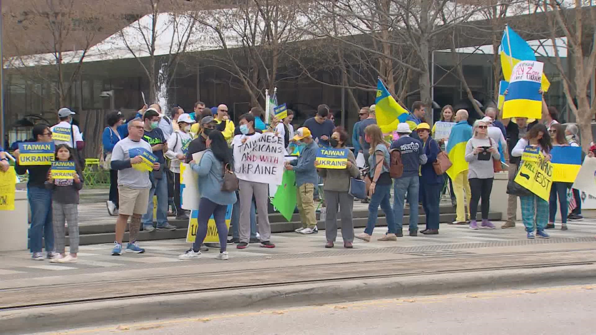 “It’s a worldwide effort,” said a rally-goer in Dallas. Across the world, a Ukrainian man is transporting refugees to safety.