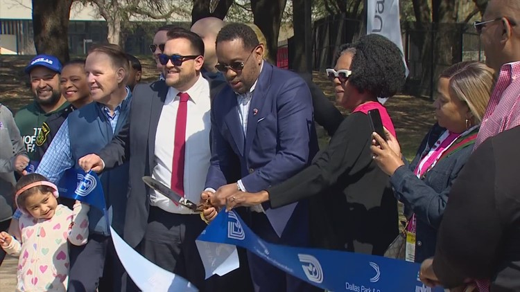 Residents celebrate ribbon cutting and renaming of park in Southern Dallas