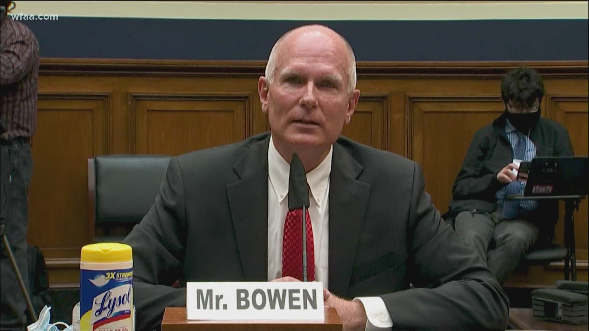 "I'm a Republican, been a lifetime Republican, and I'm embarrassed by how that's been handled," said Bowen on how the Trump administration didn't take his offer.