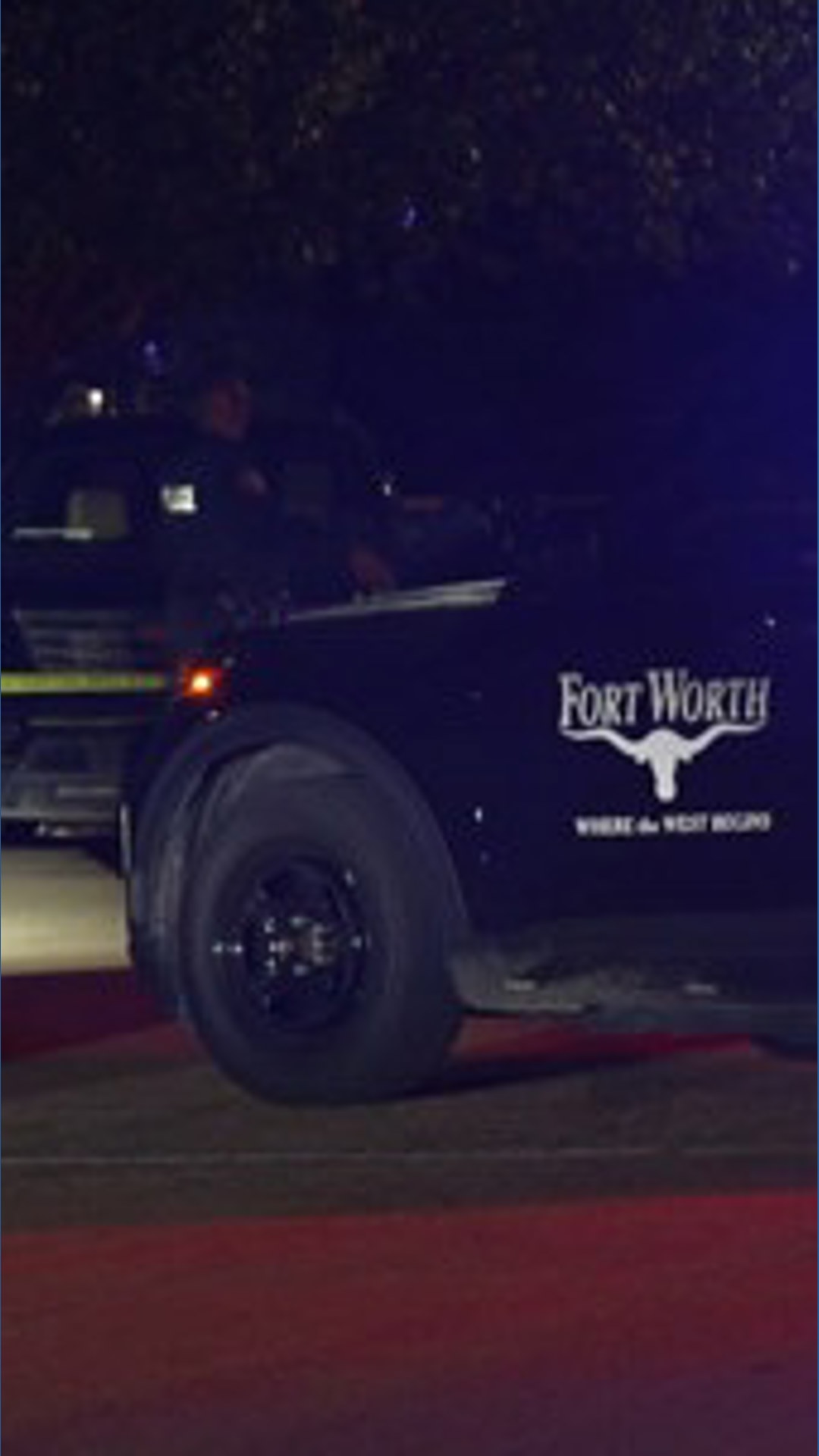 Police investigate triple shooting in Fort Worth | wfaa.com