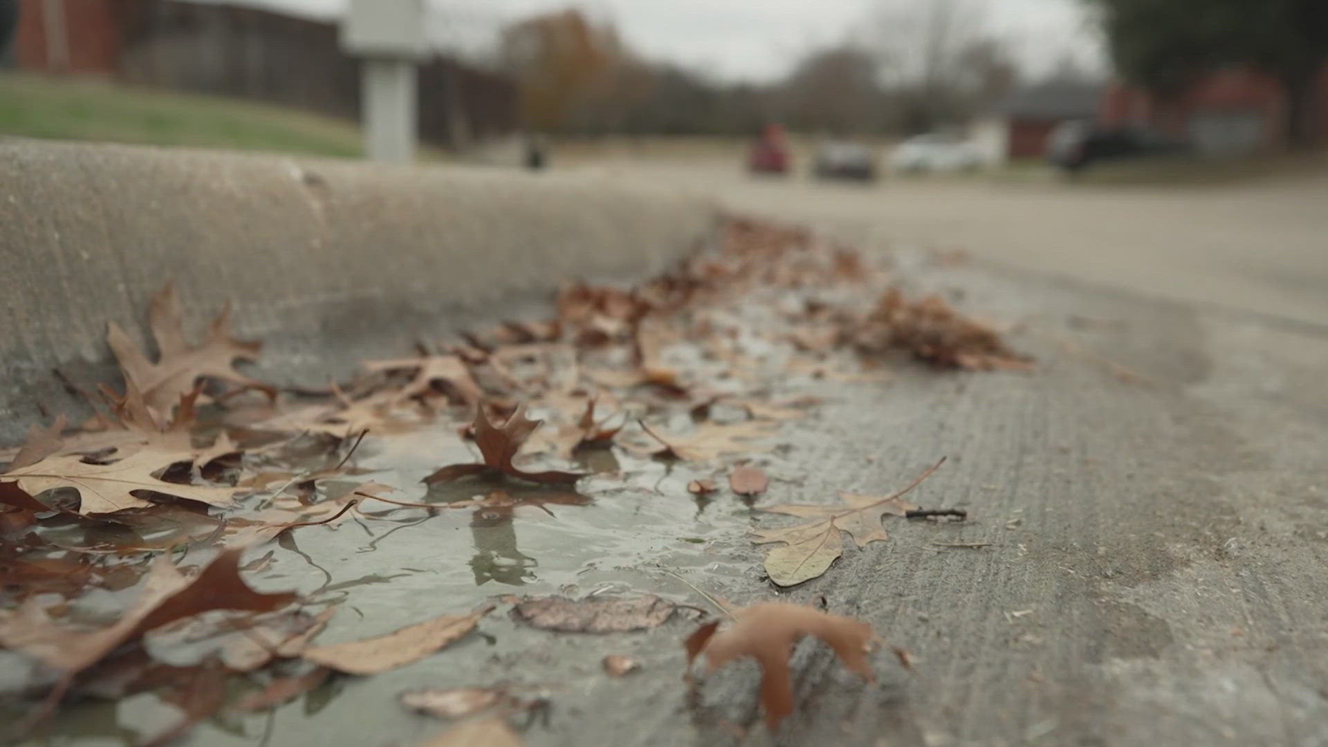 For years, neighbors have been dealing with a leak in their Southern Dallas cul de sac. And it's hampered access to tap water in their homes.