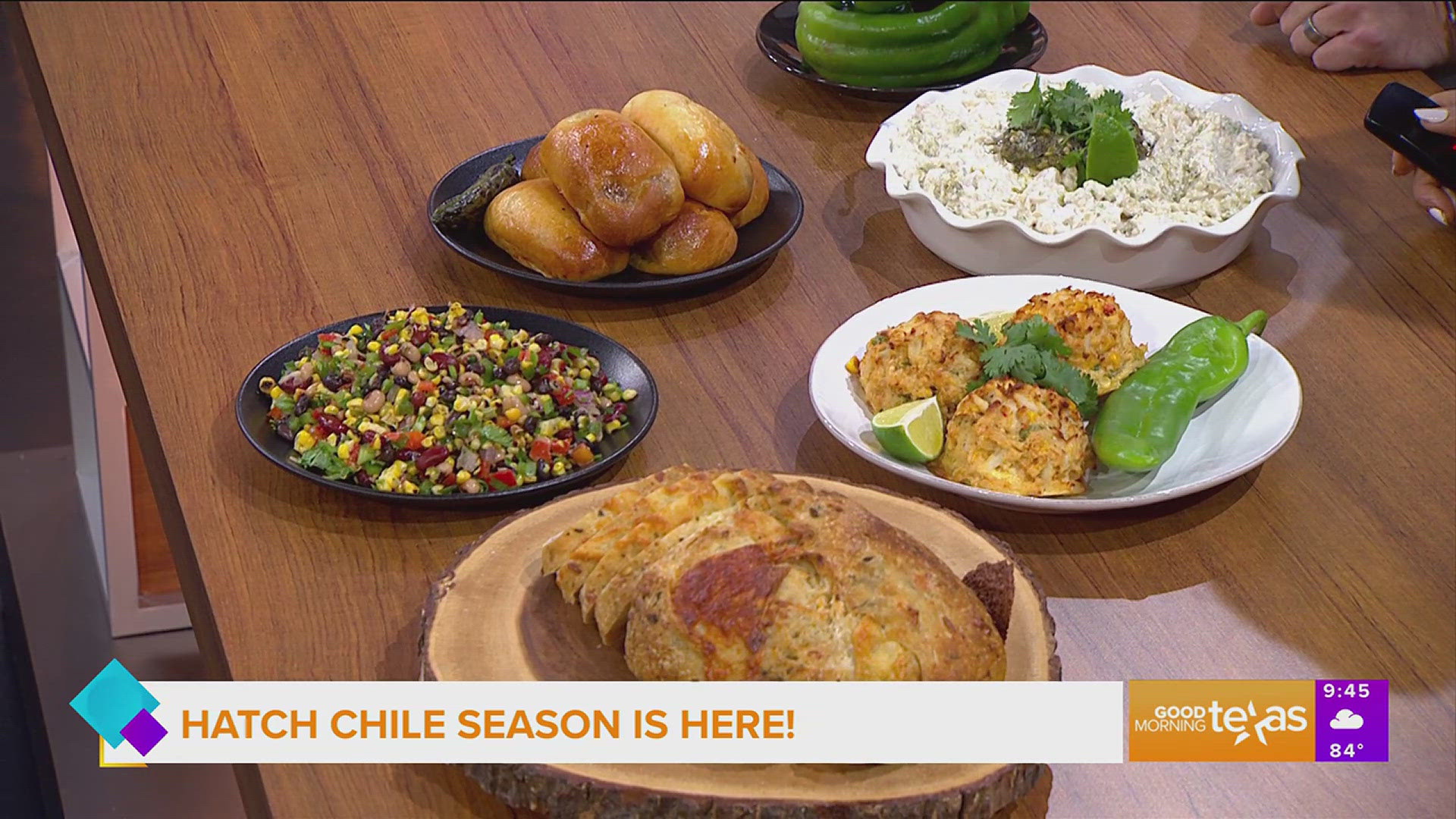 Chef Ryan Gallagher shows us some hatch chili recipes from Eatzi's Market and Bakery.