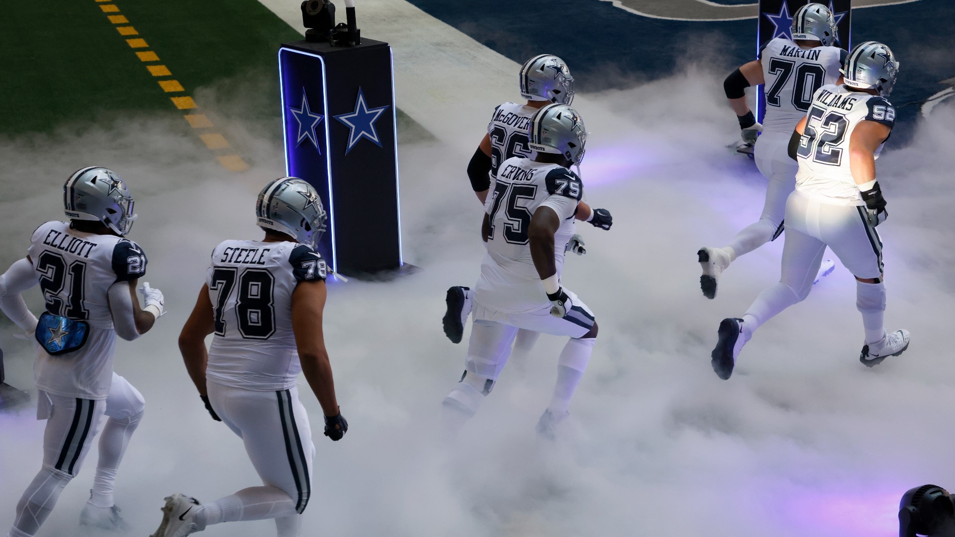 Dallas Cowboys celebrating a touchdown during game against Washington