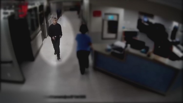 Texas lawmakers want to make cutting off ankle monitors a crime in response to deadly shooting at Methodist Hospital