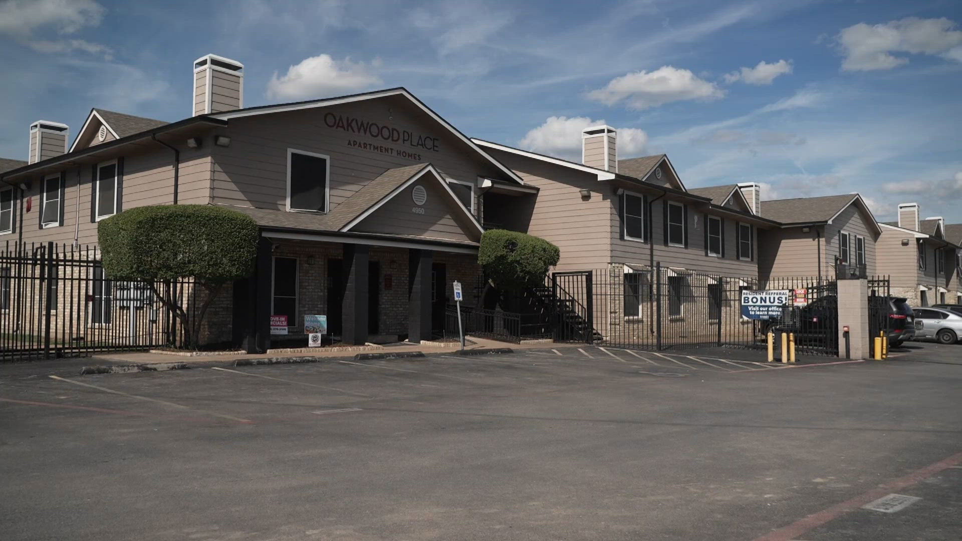 3-year-old child killed in overnight shooting in southeast Oak Cliff ...