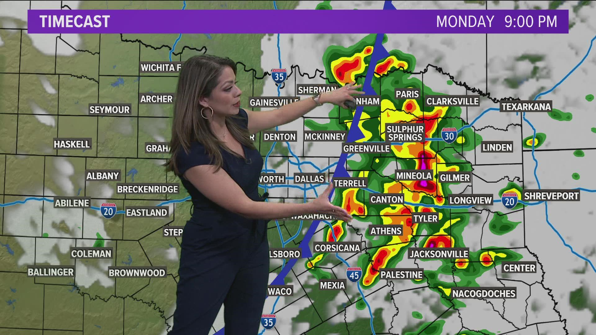 Here's our latest timing and chances for severe weather Monday night.