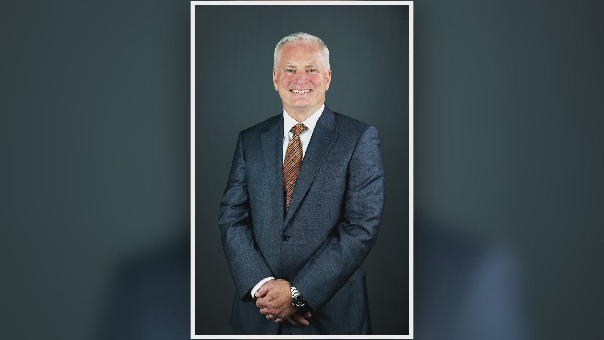 DFW Airport appoints Chris McLaughlin as CEO, succeeding Sean Donohue in May following a unanimous board vote.