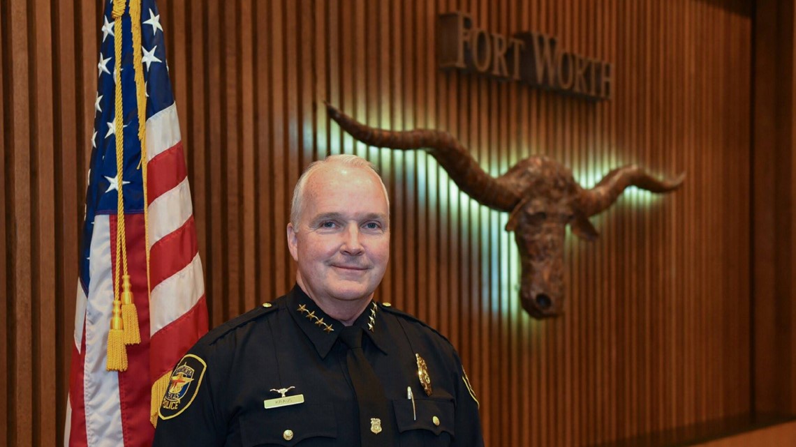 Introduction of new Fort Worth police chief draws support, questions ...
