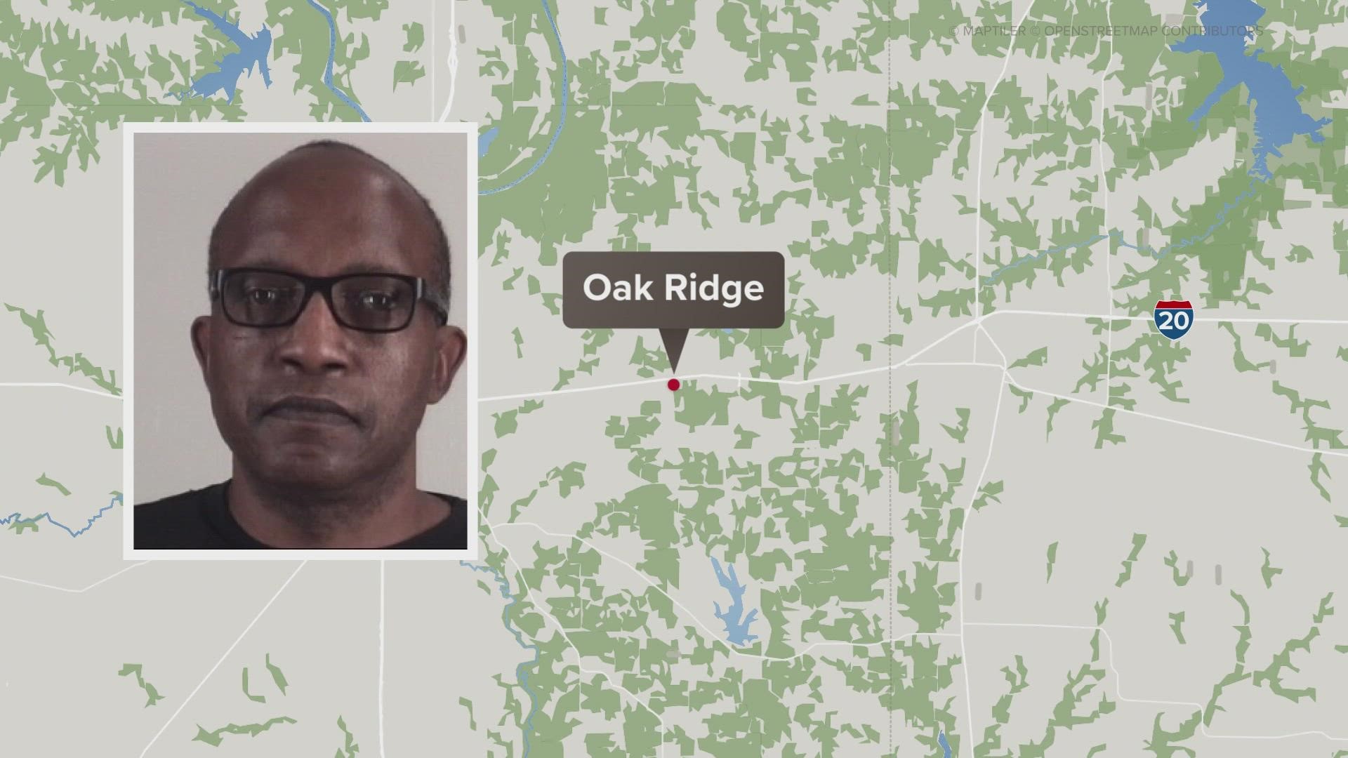 Arlington police arrested Oak Ridge Police Chief Thomas Peoples on Wednesday.