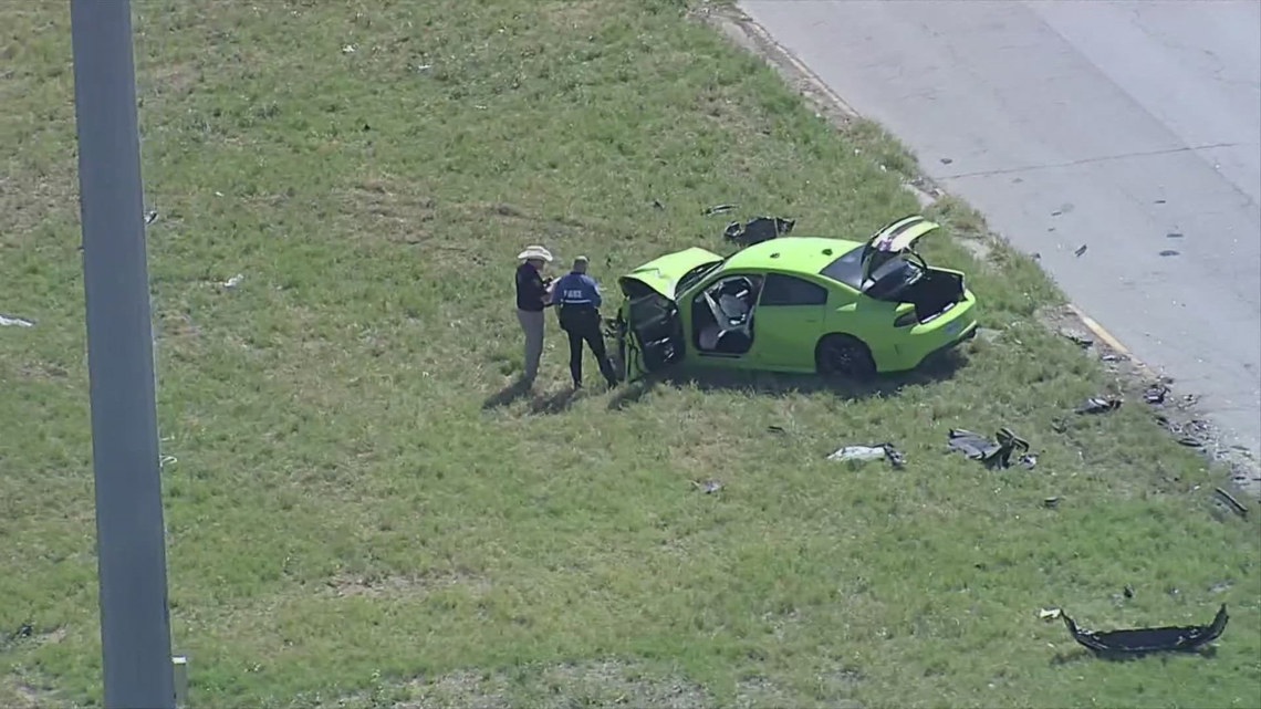 1 person killed and another was hospitalized in a North Texas crash ...