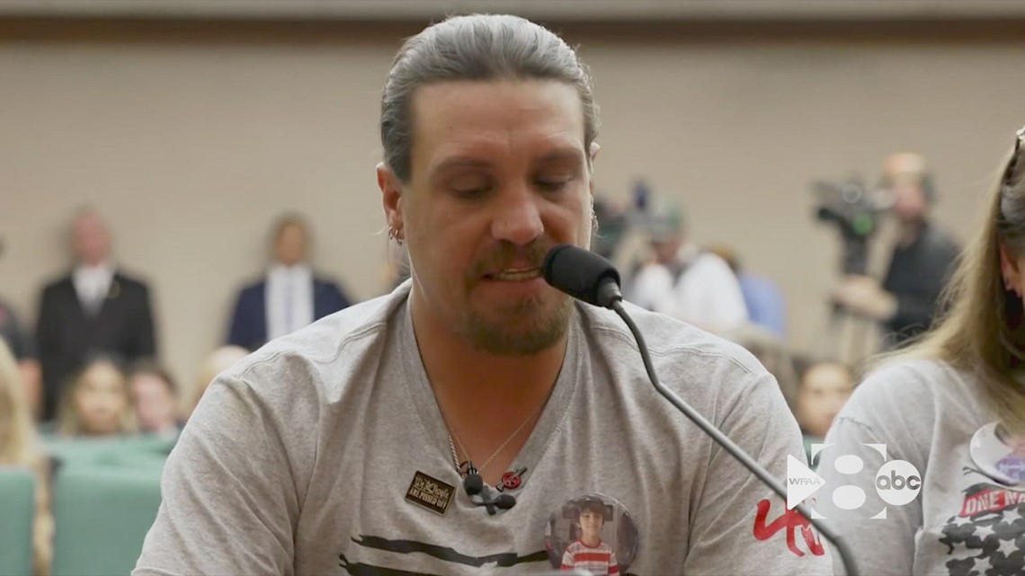 Parent of Robb Elementary victim pushes for gun control in Austin - Vimarsana News