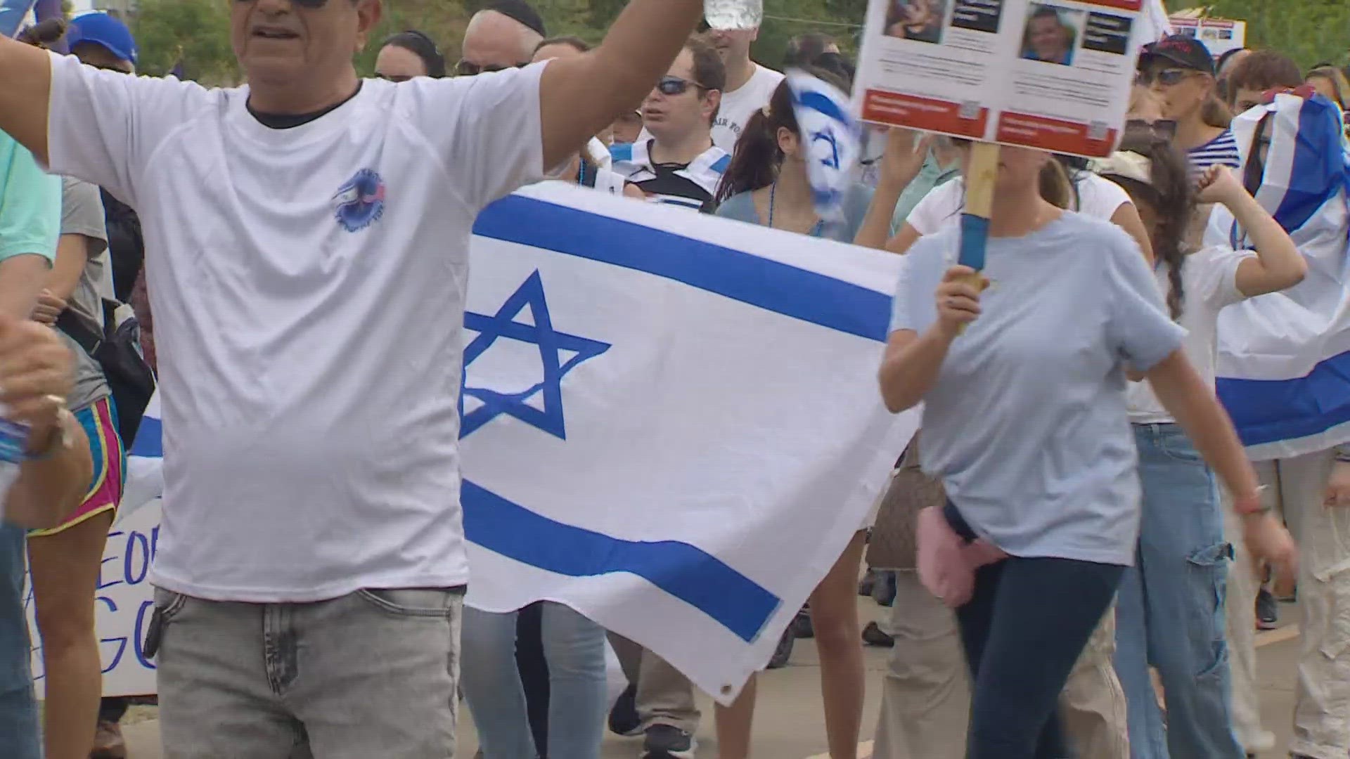 A pro-Palestine rally was held Sunday at Dallas City Hall Plaza. A rally in support of Israel took place at the same time in a North Dallas park.