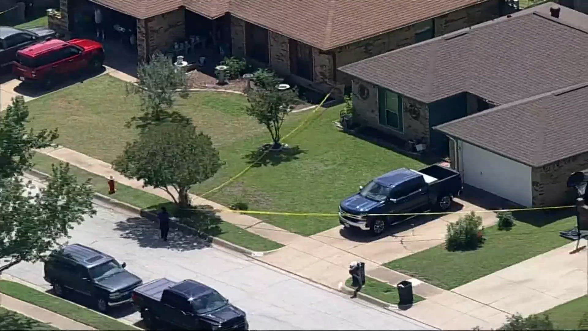 Saginaw police shoot man after confrontation while serving felony ...