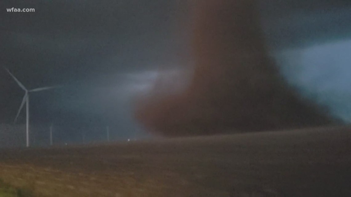 Tornadoes caught on camera in Kansas, Texas | wfaa.com