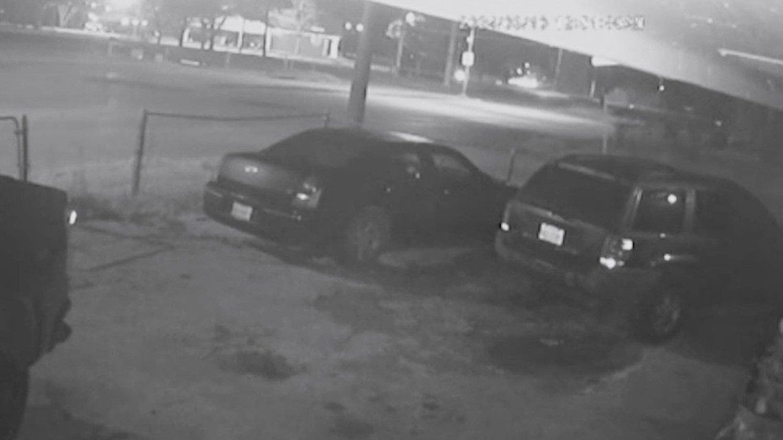 Dallas: Woman asleep in backseat killed in crash - Vimarsana News