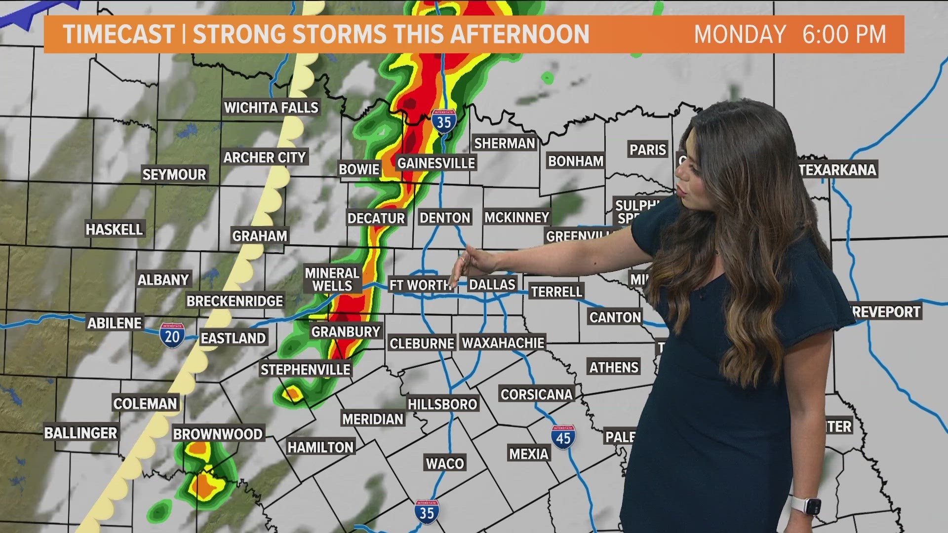 Mariel Ruiz has a look at the latest severe weather forecast and timing for North Texas on Monday.